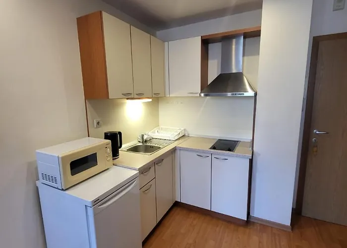 Апартамент Garden Of Eden *